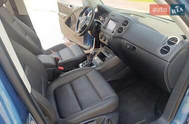 Внедорожник / Кроссовер Volkswagen Tiguan 2016 в 