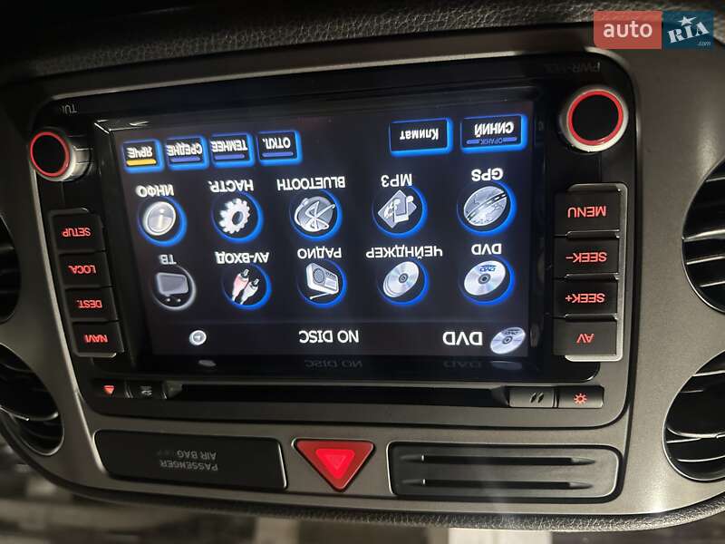 Внедорожник / Кроссовер Volkswagen Tiguan 2010 в Киеве