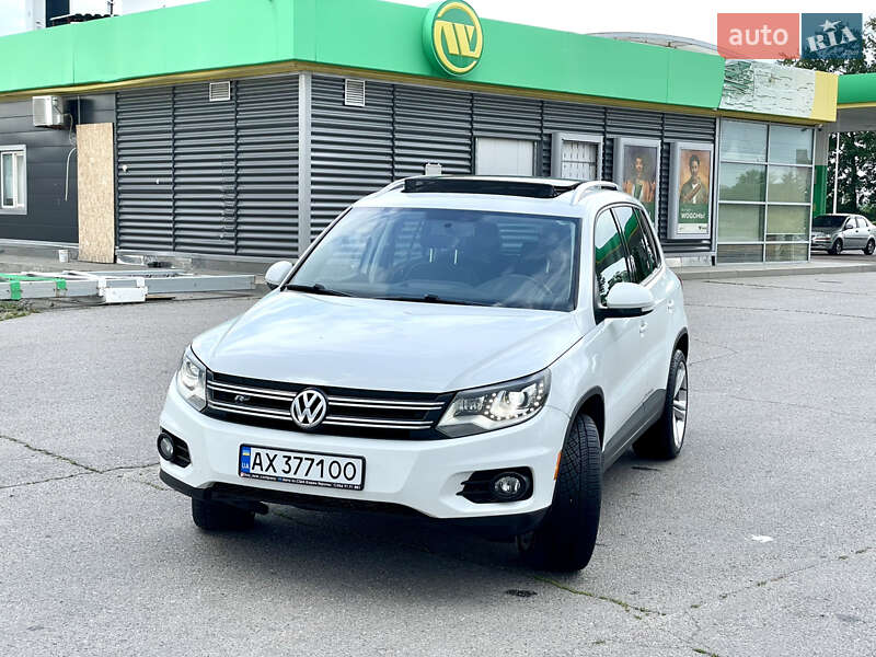 Позашляховик / Кросовер Volkswagen Tiguan 2014 в Харкові