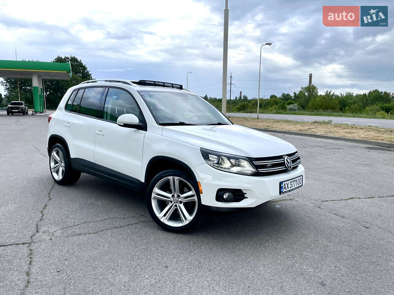 Позашляховик / Кросовер Volkswagen Tiguan 2014 в Харкові