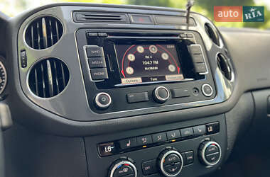 Внедорожник / Кроссовер Volkswagen Tiguan 2014 в 
