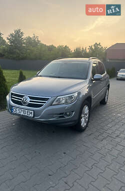 Внедорожник / Кроссовер Volkswagen Tiguan 2008 в Черновцах
