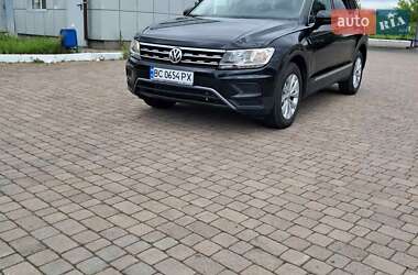 Позашляховик / Кросовер Volkswagen Tiguan 2017 в Івано-Франківську