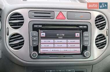 Внедорожник / Кроссовер Volkswagen Tiguan 2011 в 