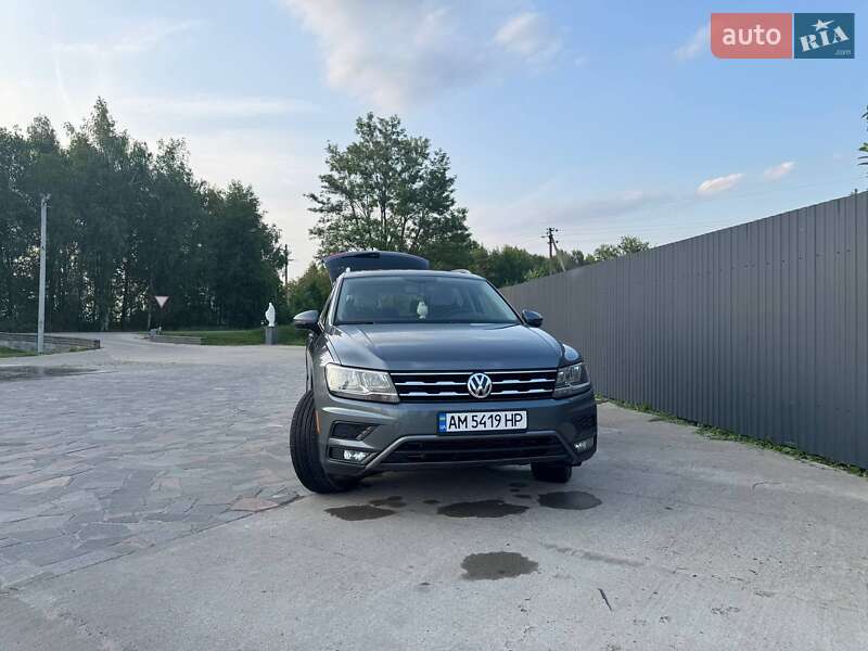 Внедорожник / Кроссовер Volkswagen Tiguan 2017 в Житомире фото 38 Внедорожник / Кроссовер Volkswagen Tiguan 2017 в Житомире