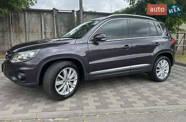 Внедорожник / Кроссовер Volkswagen Tiguan 2016 в Лубнах