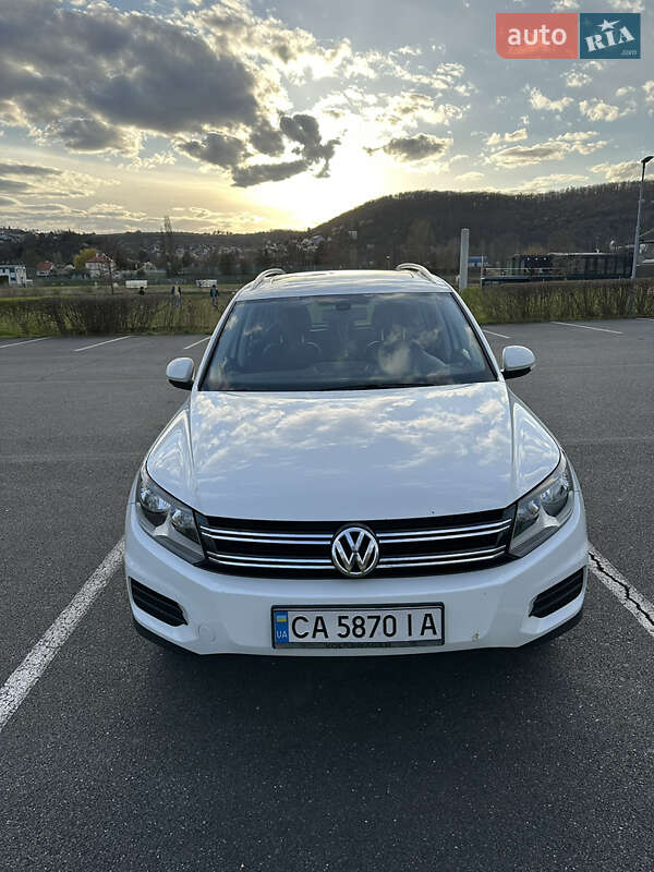 Внедорожник / Кроссовер Volkswagen Tiguan 2016 в Черкассах фото 2 Внедорожник / Кроссовер Volkswagen Tiguan 2016 в Черкассах