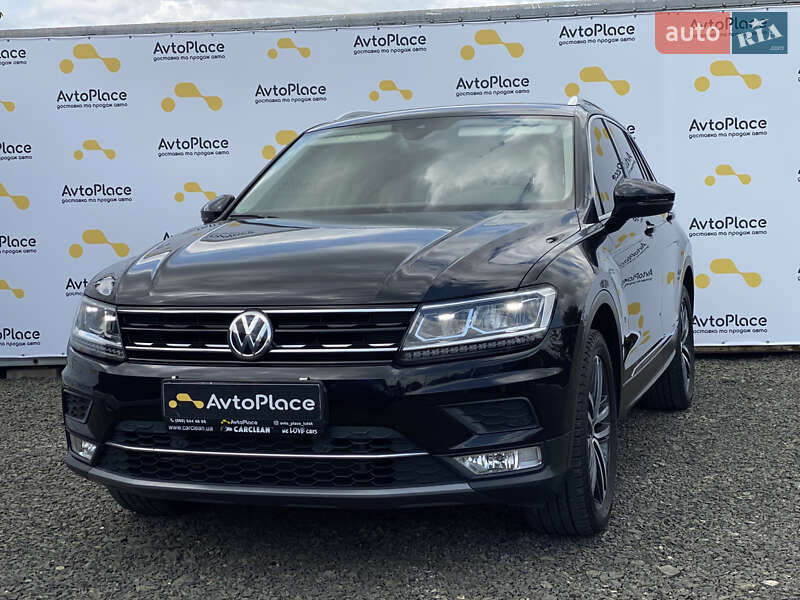 Внедорожник / Кроссовер Volkswagen Tiguan 2016 в Луцке