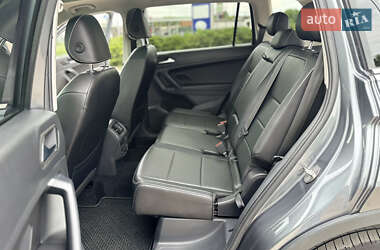 Внедорожник / Кроссовер Volkswagen Tiguan 2020 в 