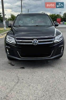 Внедорожник / Кроссовер Volkswagen Tiguan 2014 в Кобеляках