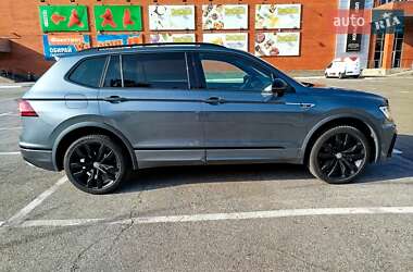 Позашляховик / Кросовер Volkswagen Tiguan 2020 в Києві