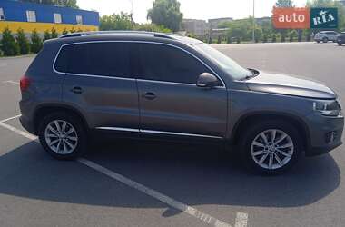 Внедорожник / Кроссовер Volkswagen Tiguan 2013 в Хмельнике