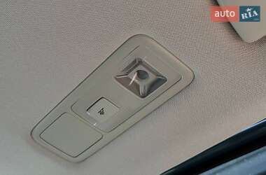 Внедорожник / Кроссовер Volkswagen Tiguan 2021 в 