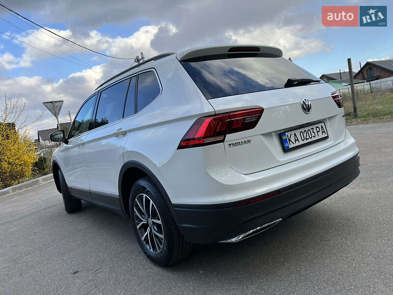 Внедорожник / Кроссовер Volkswagen Tiguan 2019 в Киеве