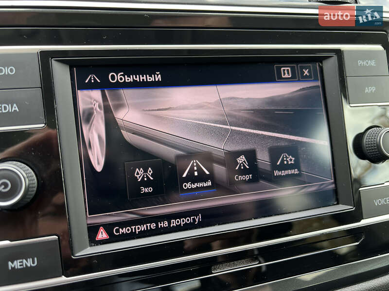 Внедорожник / Кроссовер Volkswagen Tiguan 2019 в Киеве