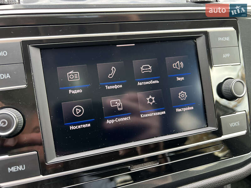 Внедорожник / Кроссовер Volkswagen Tiguan 2019 в Киеве