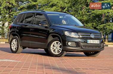Внедорожник / Кроссовер Volkswagen Tiguan 2014 в 