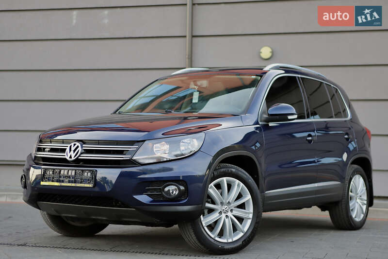 Внедорожник / Кроссовер Volkswagen Tiguan 2015 в Дрогобыче