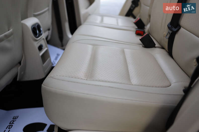 Внедорожник / Кроссовер Volkswagen Tiguan 2015 в Дрогобыче