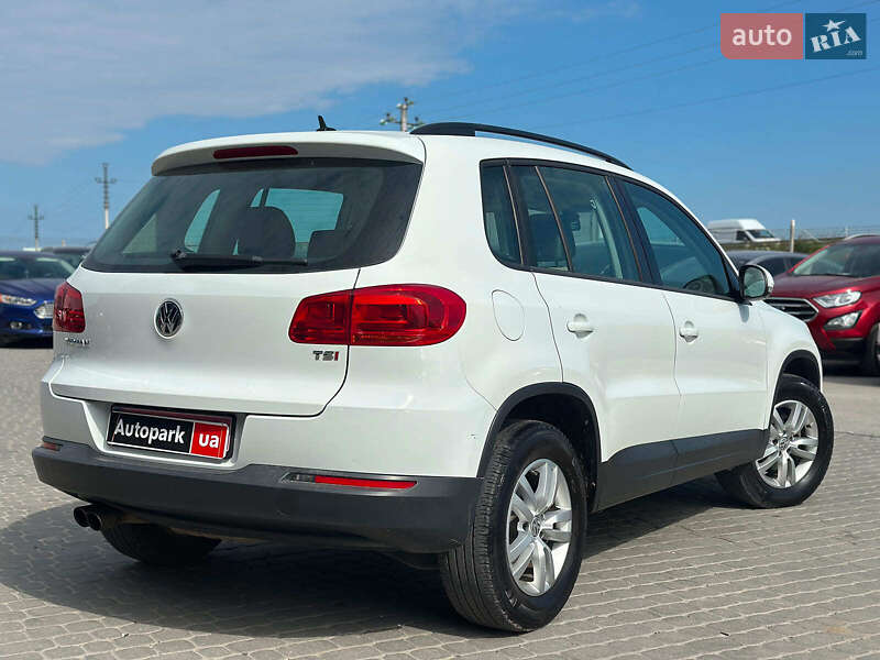 Внедорожник / Кроссовер Volkswagen Tiguan 2016 в Львове