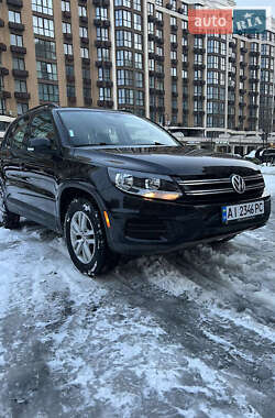 Внедорожник / Кроссовер Volkswagen Tiguan 2015 в Нежине