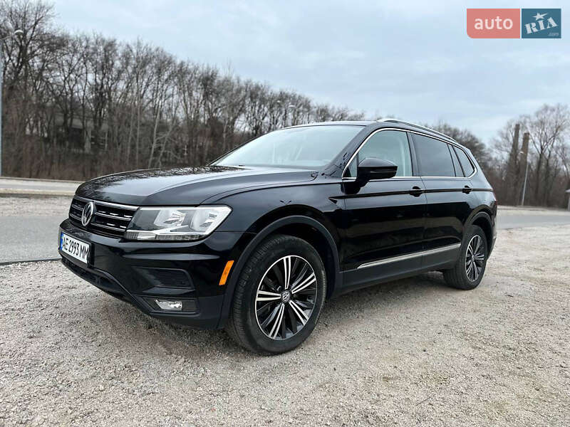 Внедорожник / Кроссовер Volkswagen Tiguan 2018 в Днепре