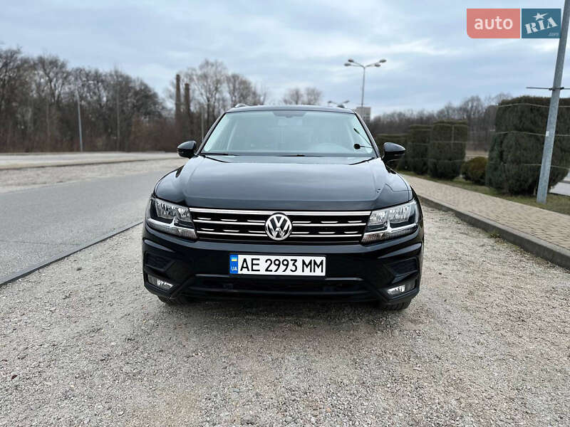Внедорожник / Кроссовер Volkswagen Tiguan 2018 в Днепре