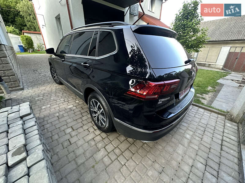Позашляховик / Кросовер Volkswagen Tiguan 2020 в Києві