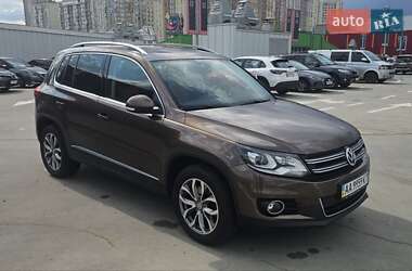 Внедорожник / Кроссовер Volkswagen Tiguan 2014 в Киеве