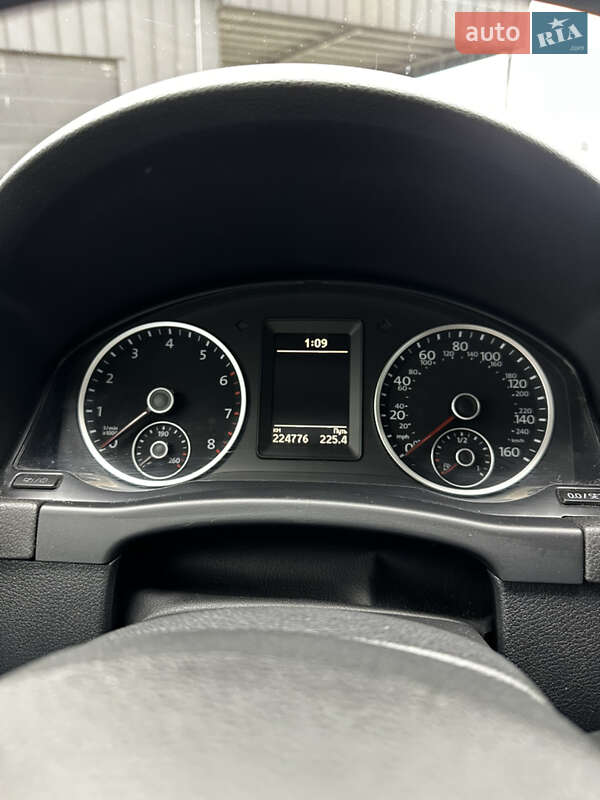 Внедорожник / Кроссовер Volkswagen Tiguan 2014 в Львове