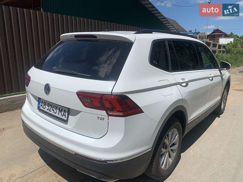 Внедорожник / Кроссовер Volkswagen Tiguan 2018 в Виннице