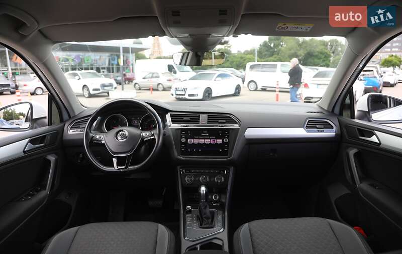 Позашляховик / Кросовер Volkswagen Tiguan 2018 в Харкові