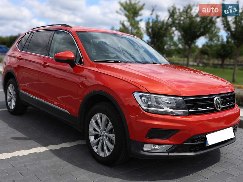 Позашляховик / Кросовер Volkswagen Tiguan 2018 в Ірпені