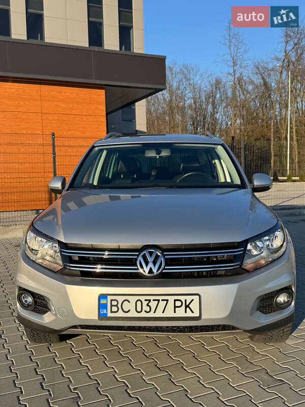 Внедорожник / Кроссовер Volkswagen Tiguan 2012 в Львове