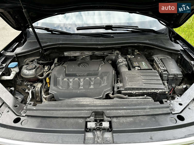 Внедорожник / Кроссовер Volkswagen Tiguan 2018 в Киеве
