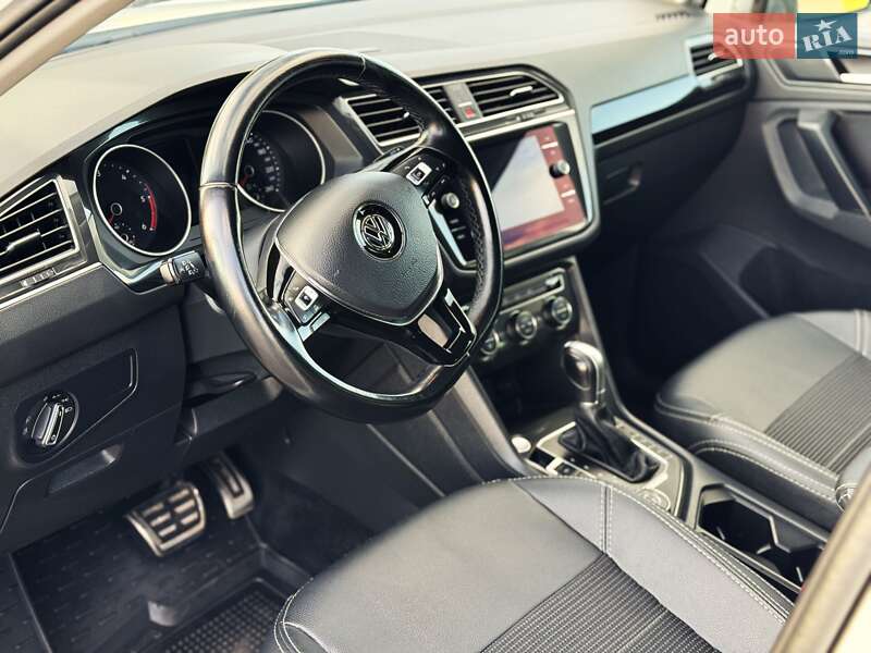 Внедорожник / Кроссовер Volkswagen Tiguan 2017 в Лубнах фото 10 Внедорожник / Кроссовер Volkswagen Tiguan 2017 в Лубнах