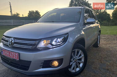 Внедорожник / Кроссовер Volkswagen Tiguan 2017 в 