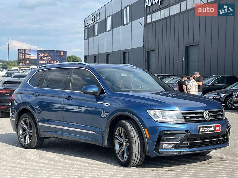 Позашляховик / Кросовер Volkswagen Tiguan 2018 в Львові