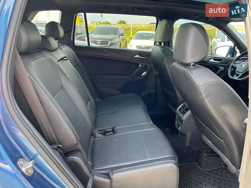 Позашляховик / Кросовер Volkswagen Tiguan 2018 в Львові