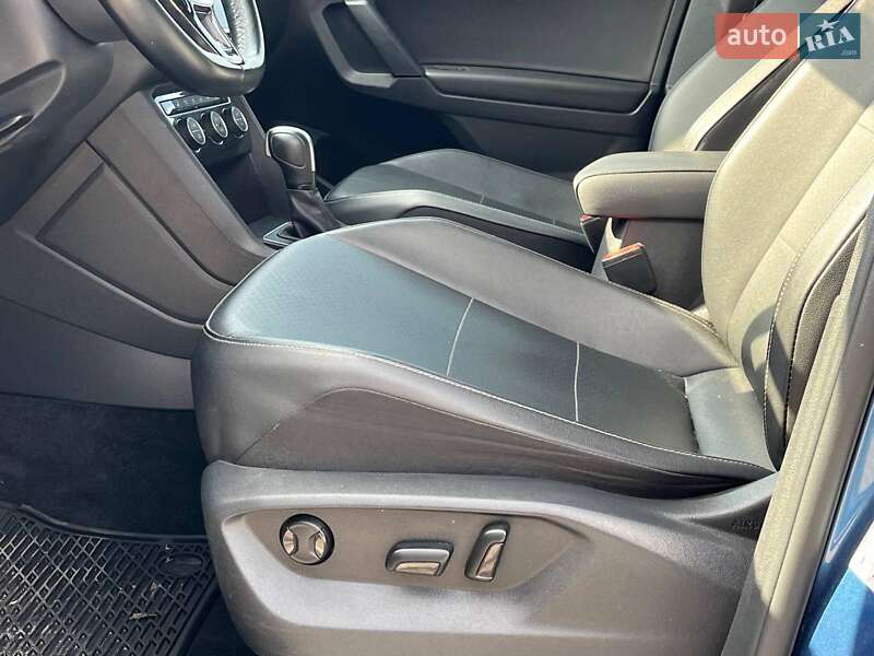 Позашляховик / Кросовер Volkswagen Tiguan 2018 в Львові