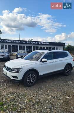 Внедорожник / Кроссовер Volkswagen Tiguan 2021 в Новоархангельске