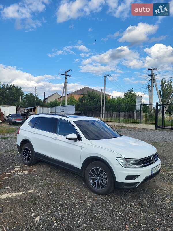 Volkswagen Tiguan 2021