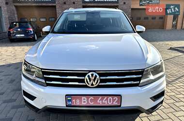 Позашляховик / Кросовер Volkswagen Tiguan 2018 в Рівному