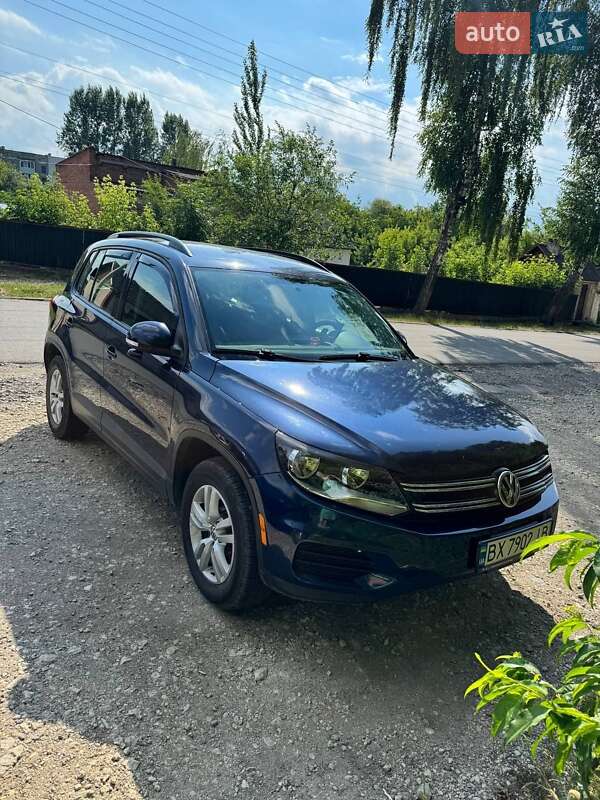 Внедорожник / Кроссовер Volkswagen Tiguan 2015 в Дунаевцах