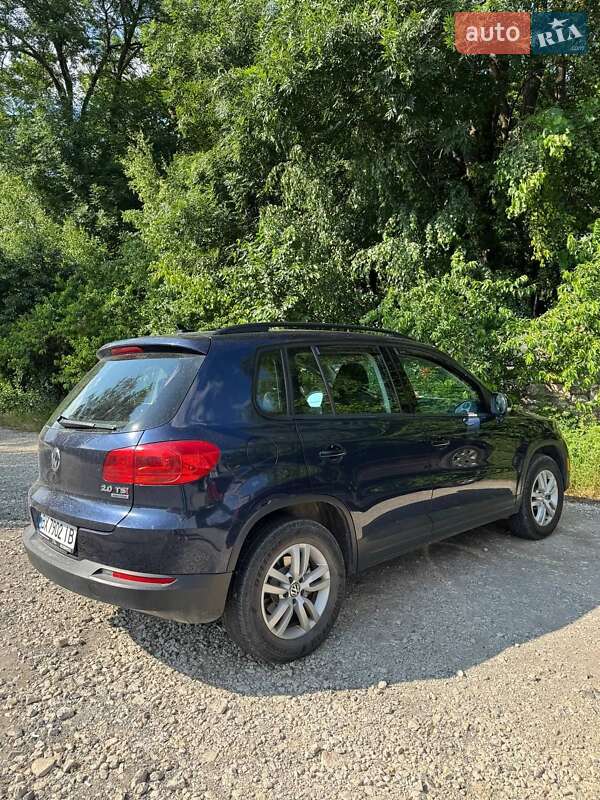 Внедорожник / Кроссовер Volkswagen Tiguan 2015 в Дунаевцах