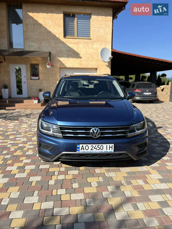 Позашляховик / Кросовер Volkswagen Tiguan 2018 в Хусті