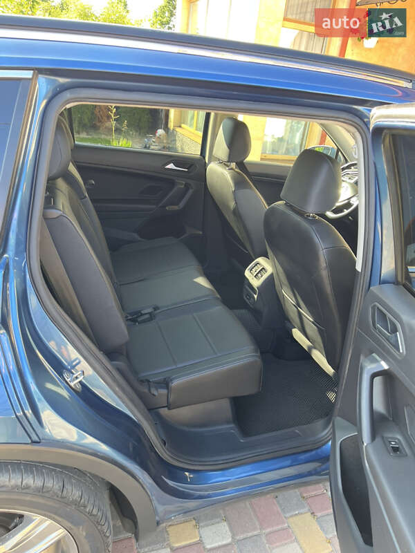 Позашляховик / Кросовер Volkswagen Tiguan 2018 в Хусті