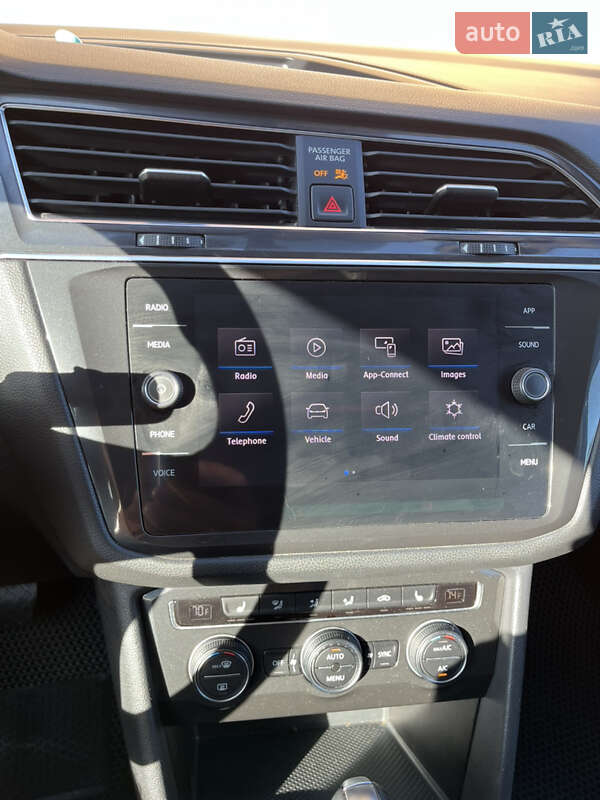 Позашляховик / Кросовер Volkswagen Tiguan 2018 в Хусті