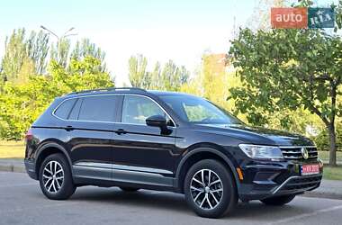 Внедорожник / Кроссовер Volkswagen Tiguan 2020 в Кривом Роге