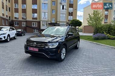 Внедорожник / Кроссовер Volkswagen Tiguan 2018 в Киеве